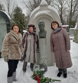 6 января  почтили   память  выдающегося   композитора на Новодевичьем  кладбище г.Москвы.